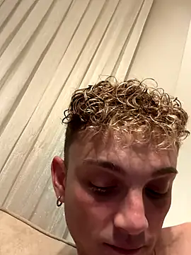 Turkishleo live sex cam