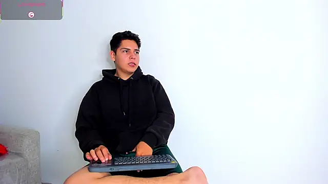 Asta_Black live sex cam