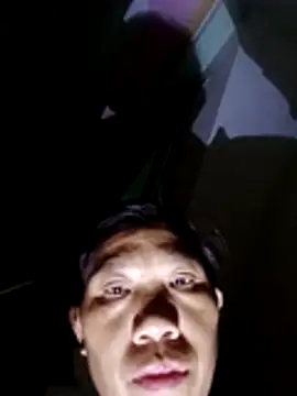 bella-la's cam snapshot