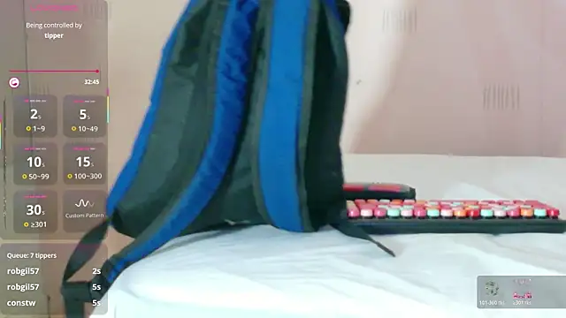 littleebonymommy's cam snapshot