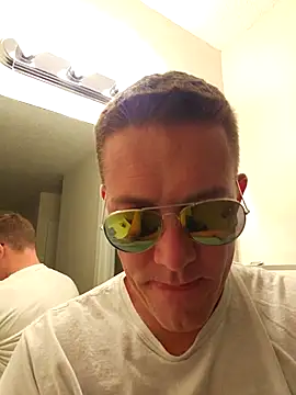 Bigtater1999's cam snapshot