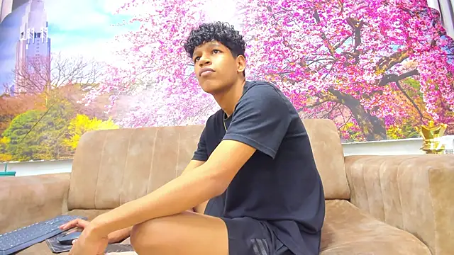 BvlgarVoyss's cam snapshot