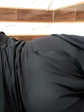 Indian-Nazia's cam snapshot