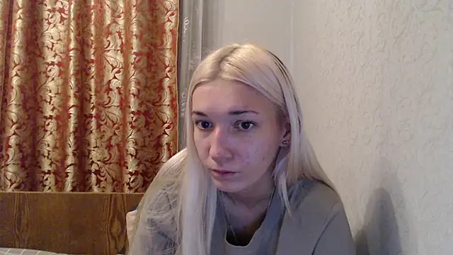 maybe_doll's cam snapshot