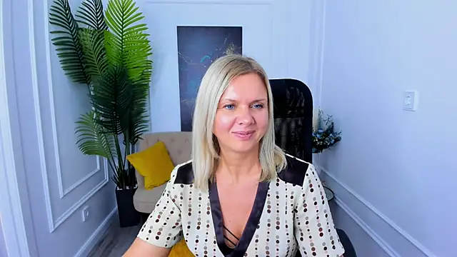 AgathaKlouin's cam snapshot