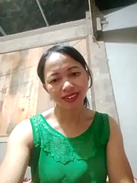 TRIEUTRIEU20's cam snapshot