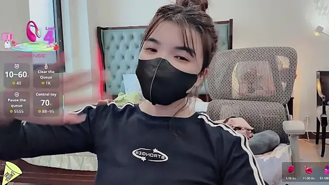 Caryln-Bun's cam snapshot