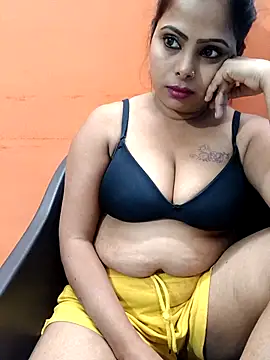 horny_ria123's cam snapshot