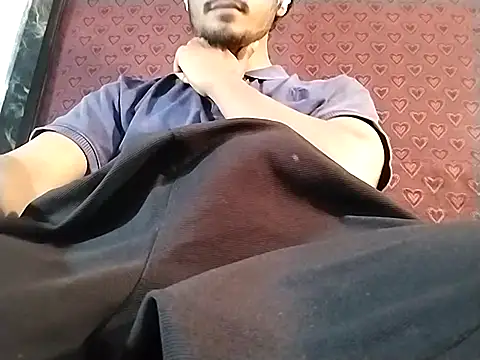 Ultimate_cHappiE's cam snapshot