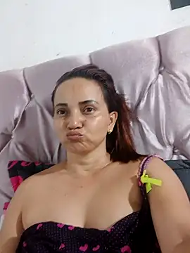 Amanda39's cam snapshot