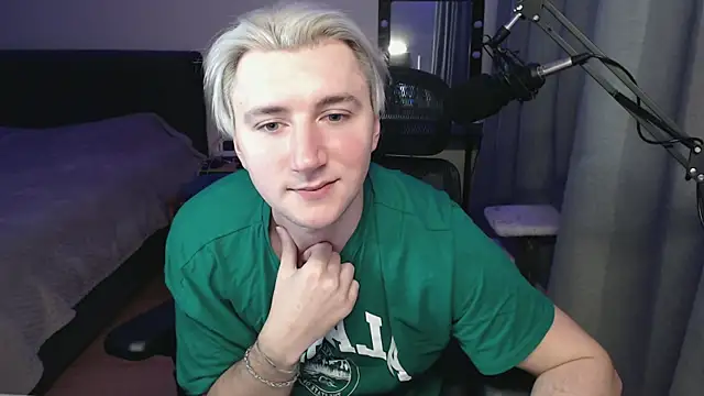 Elvin_Vaenight's cam snapshot