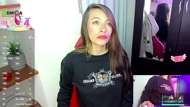 sweetlittlelisa's cam snapshot