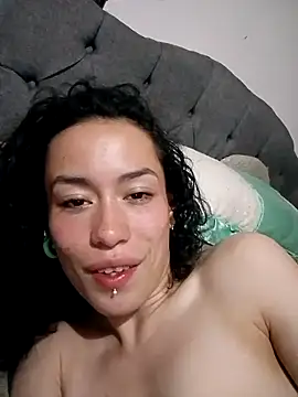 oblivionlove's cam snapshot