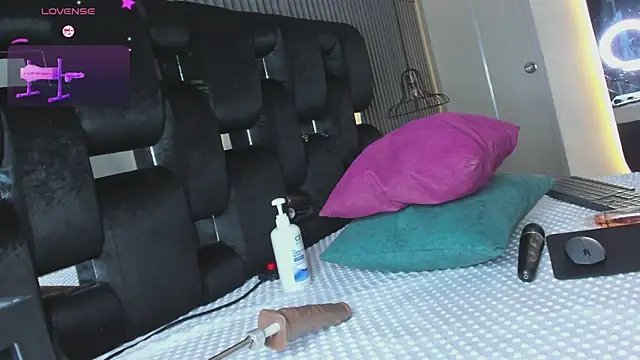 levana1 live sex cam