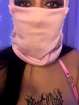 kamila_french live sex cam