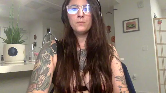 comrade_lilly's cam snapshot