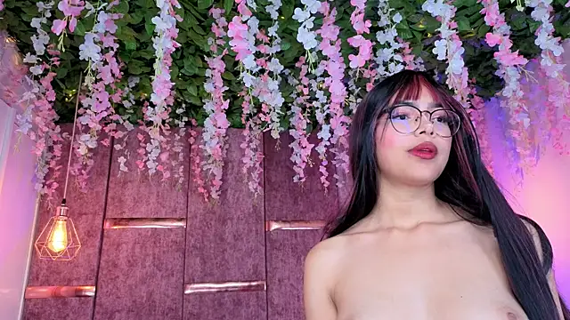 _ViolletteNoir_'s cam snapshot