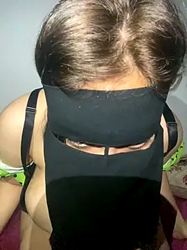 Warda-arabic's cam snapshot