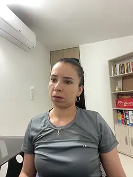 Vicky_ro's cam snapshot