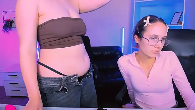 nikole_kitt's cam snapshot