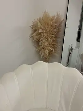 MilaRenee's cam snapshot