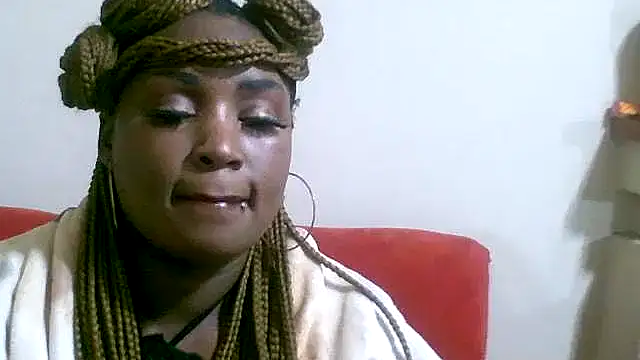 LICIOUSEBOOBSXX's cam snapshot