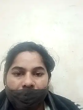 JULEE-740's cam snapshot