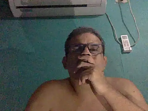 Katracho6969's cam snapshot