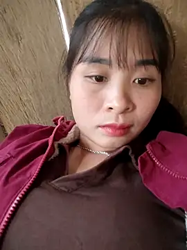 Squirrel-Pear's cam snapshot