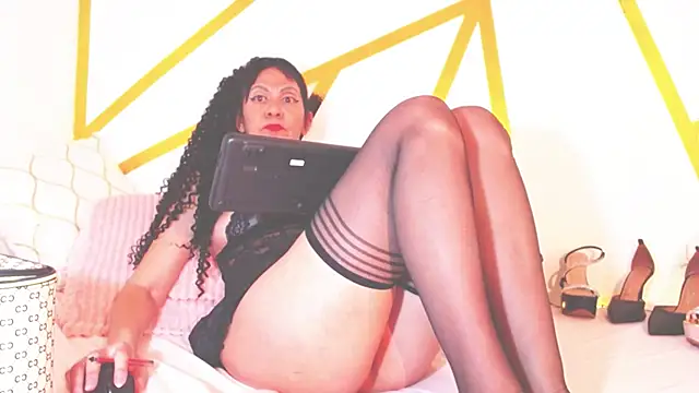 ScarletAbril's cam snapshot