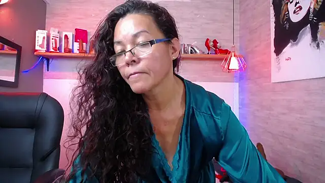 MaturePure's cam snapshot