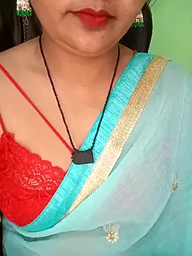 Rashmi_011's cam snapshot