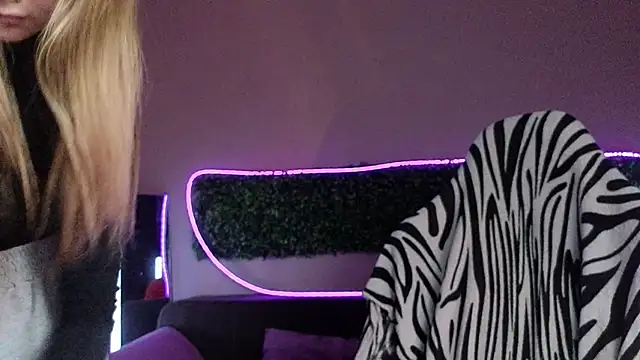 Dyna_bae live sex cam