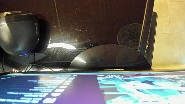 NicolasFerrer18 live sex cam