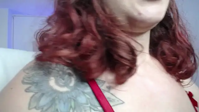 selene_rouse_'s cam snapshot