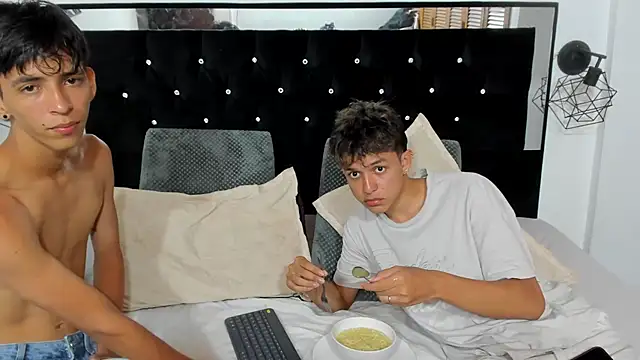 Sebas_cat live sex cam