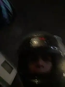 AcidMilo live sex cam