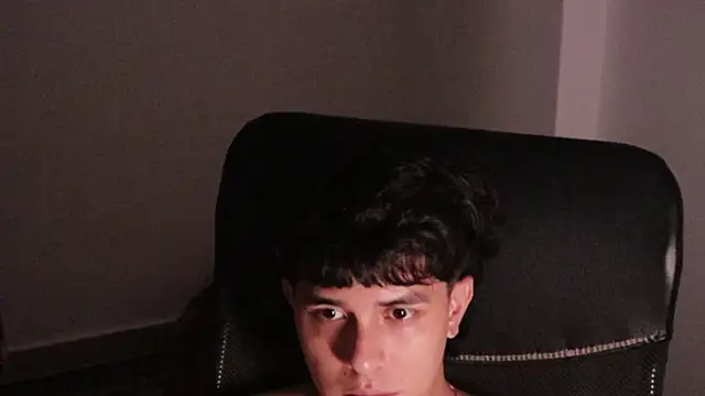 Tony_Hoffa live sex cam