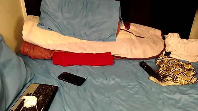 Busty-Londie's cam snapshot