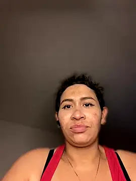 Carola-Ross live sex cam