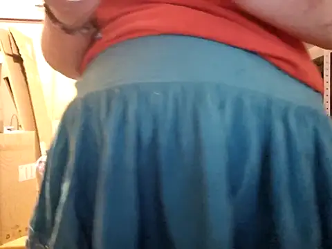 Samantha_Squirt@xh live sex cam