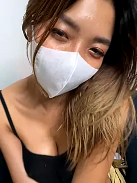 Lil_asianxyz's cam snapshot