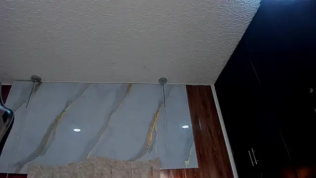 mia_18v live sex cam