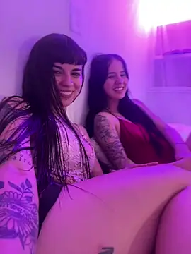 VioletaSubmissive live sex cam