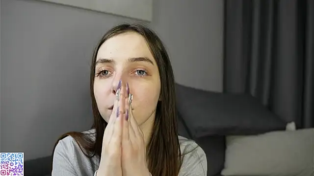 GenovesDi live sex cam