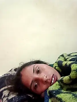 Veshali_Love143's cam snapshot