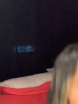 Cami_Leon2's cam snapshot