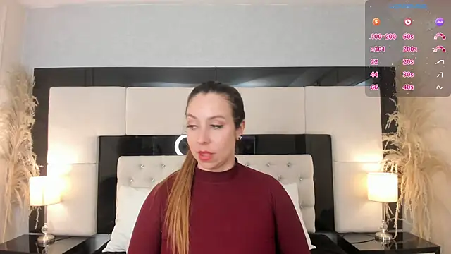 CarlaRossi_'s cam snapshot