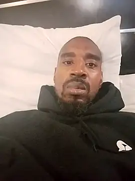 Judah_LyonZ's cam snapshot