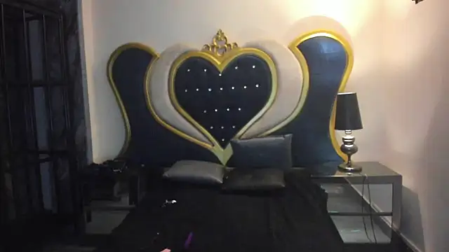 ZaraDavid's cam snapshot